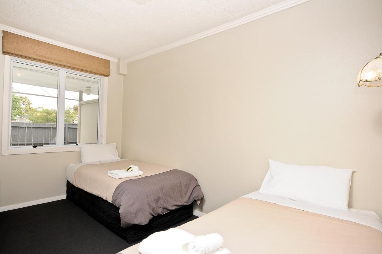 Valmai House Cambridge Motel Luaran gambar